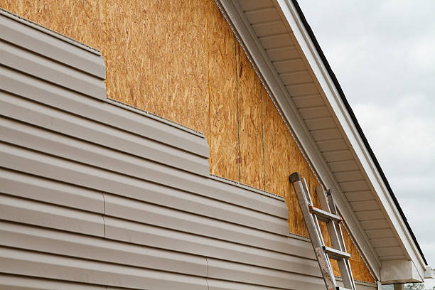 24/7 Emergency Storm Damage Siding Repair experts in Swansea, IL